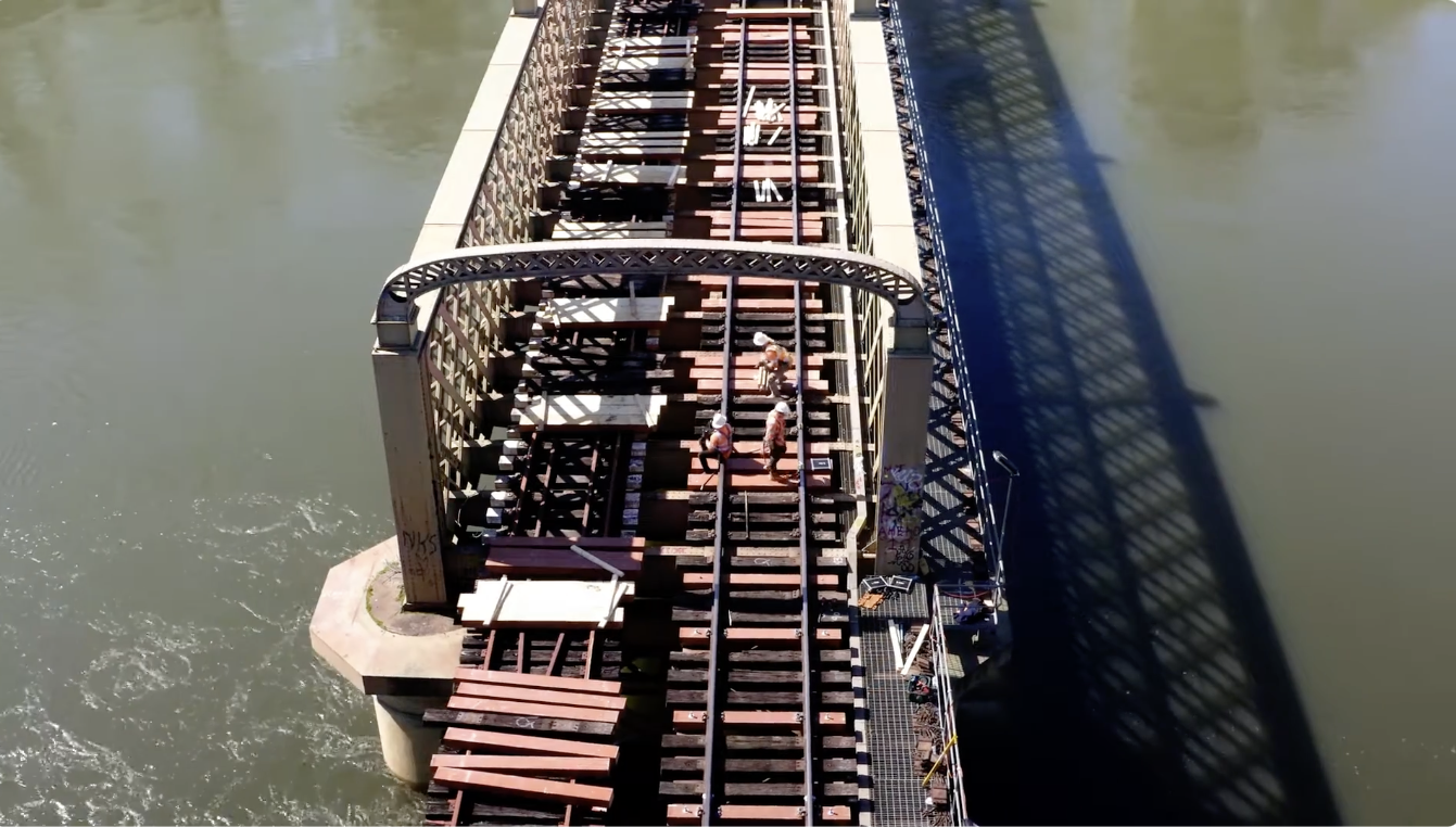 Murray River, Albury – Rail Bridge Retransom